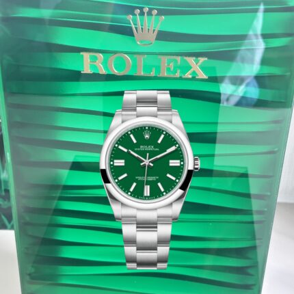 VS Factory Oyster Perpetual 124300-0005 Green Dial – Super Clone 3230